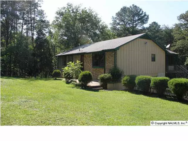 Fort Payne, AL 35968,3916 Lyndale Drive