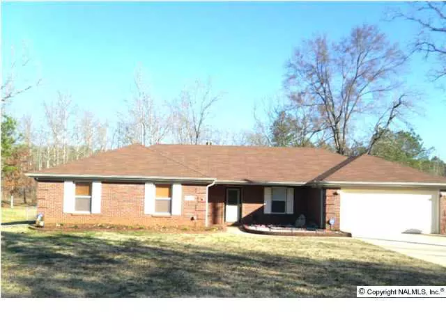 Toney, AL 35773,149 Deer Creek Trail