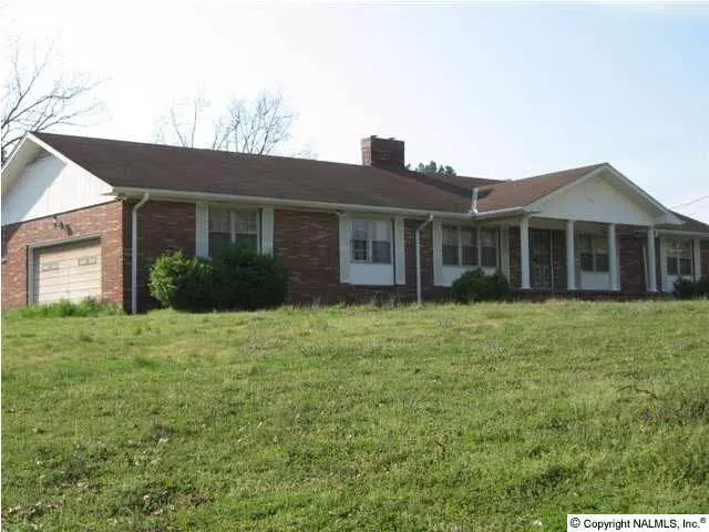 Attalla, AL 35954,801 Valley Drive