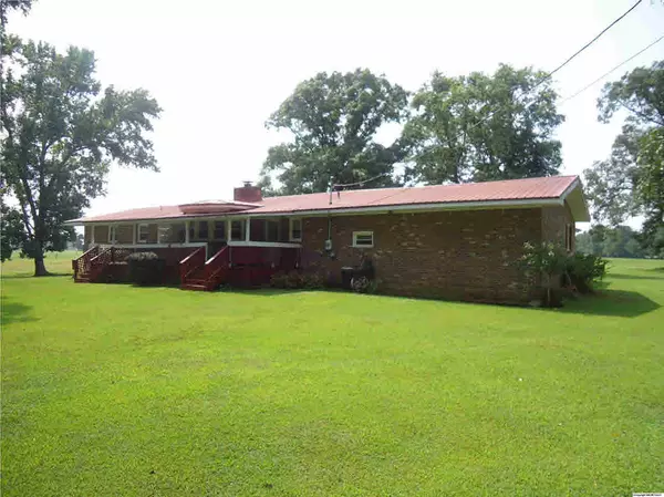 Ardmore, TN 38449,24 Slaughter Pen Road