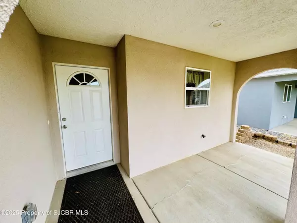 Farmington, NM 87401,314 VALLE BONITA
