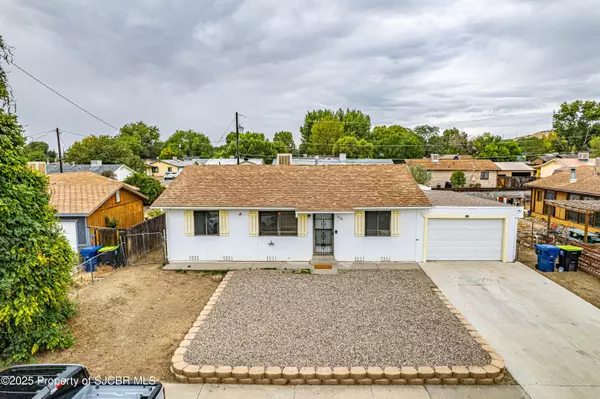 Bloomfield, NM 87413,319 MOORE