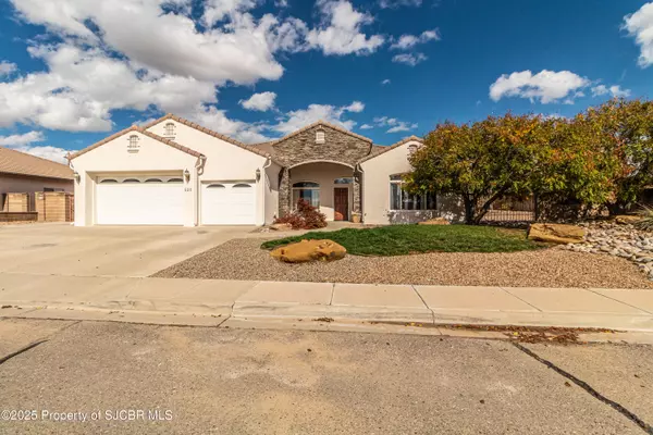 Farmington, NM 87401,520 SUMMER SOLSTICE