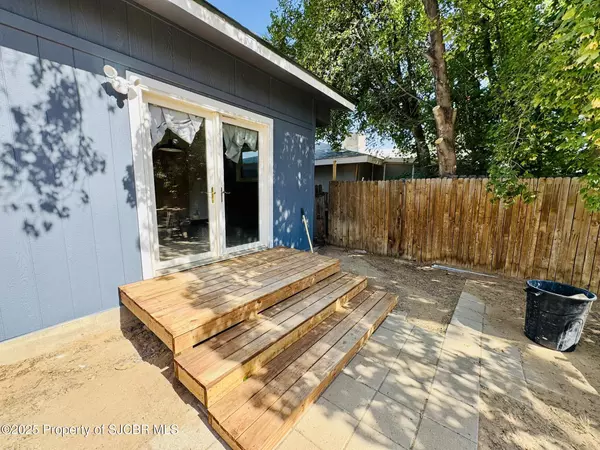 Farmington, NM 87401,1503 CARLTON