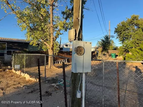 Farmington, NM 87401,2708 CEDAR