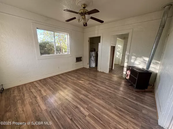 Farmington, NM 87401,3280 SPENCER