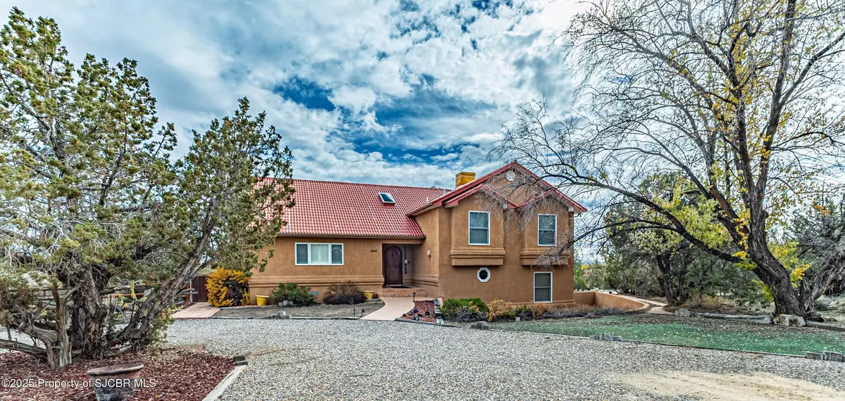 Farmington, NM 87402,5607 LA VETA