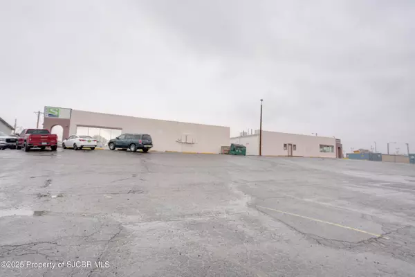 Farmington, NM 87401,2501 20TH
