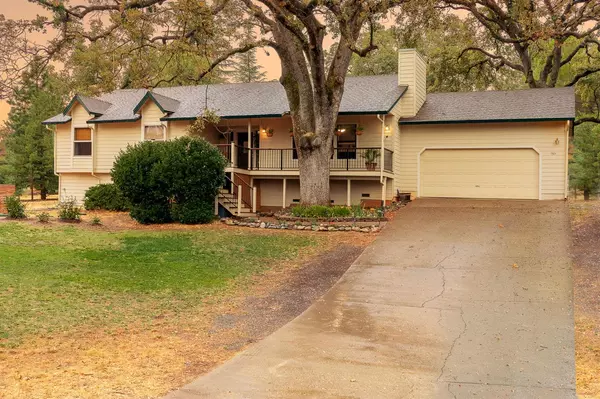 1501 Trading Post CT, Cool, CA 95614