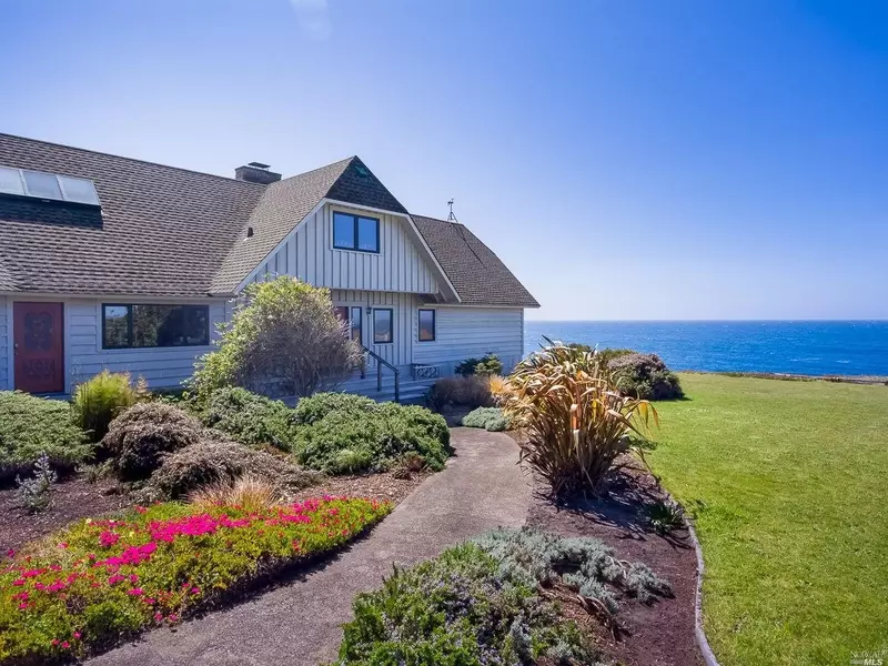 45467 Indian Shoals RD, Mendocino, CA 95460