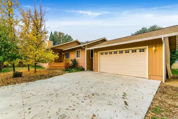 Ukiah, CA 95482,4750 Burke Hill DR