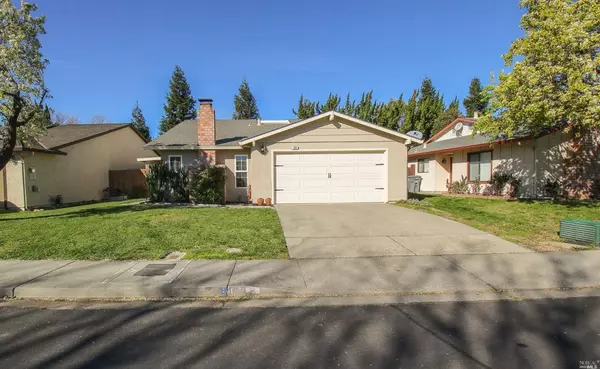 160 Raleigh DR, Vacaville, CA 95687