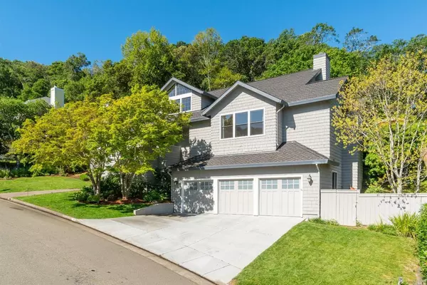 6 Pensacola CT, Novato, CA 94949
