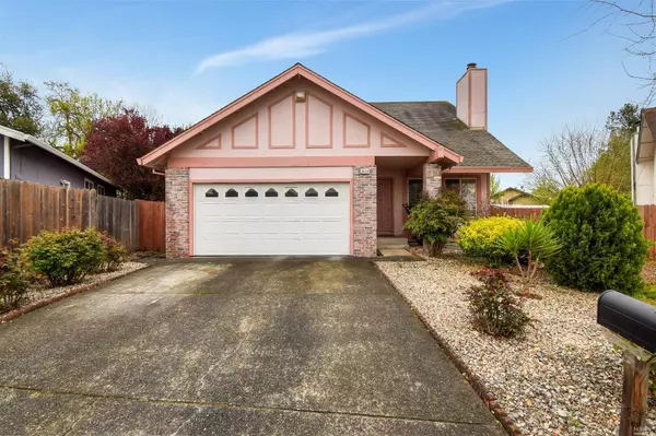 1413 Gillpepper LN, Rohnert Park, CA 94928