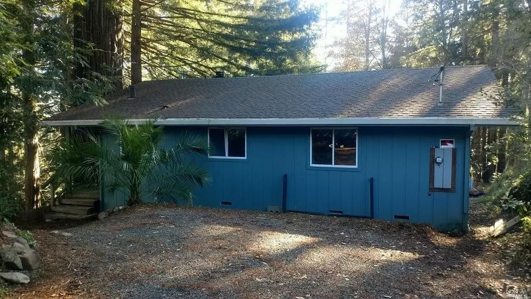 147 Magic Mountain RD, Cazadero, CA 95421