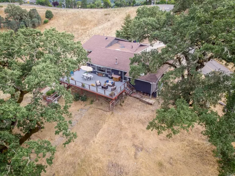 701 Riverside DR, Ukiah, CA 95482