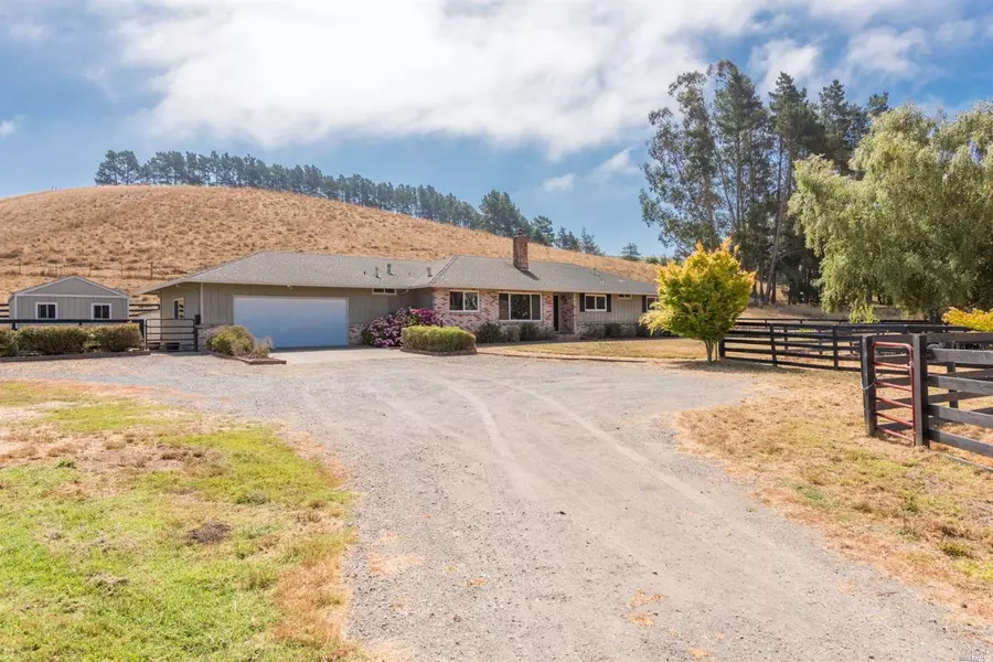 1364 Valley Ford Freestone RD, Valley Ford, CA 94972