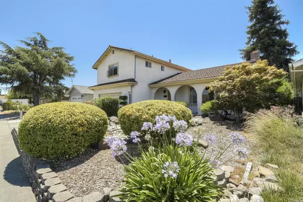 826 Saint Francis DR, Petaluma, CA 94954