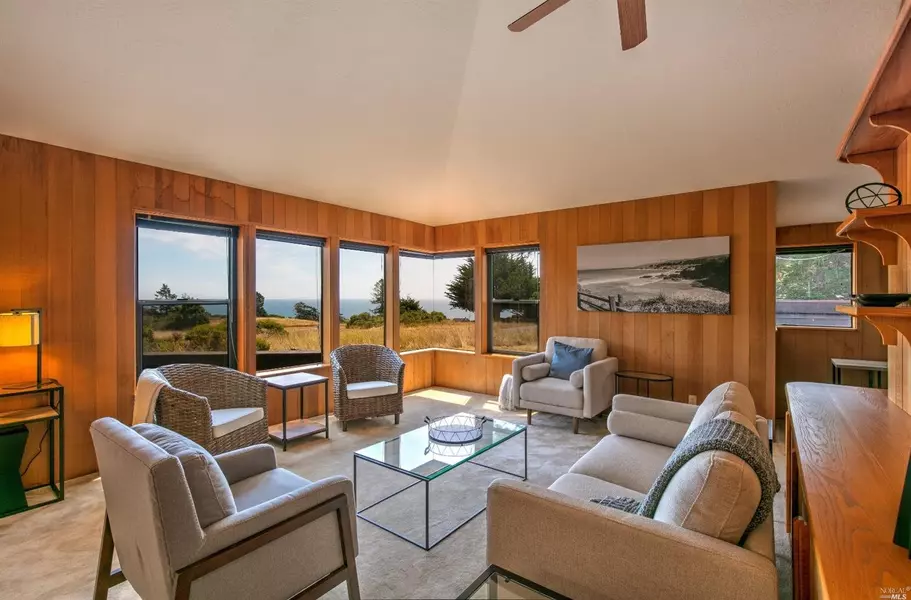 39012 Hedgegate RD, The Sea Ranch, CA 95497