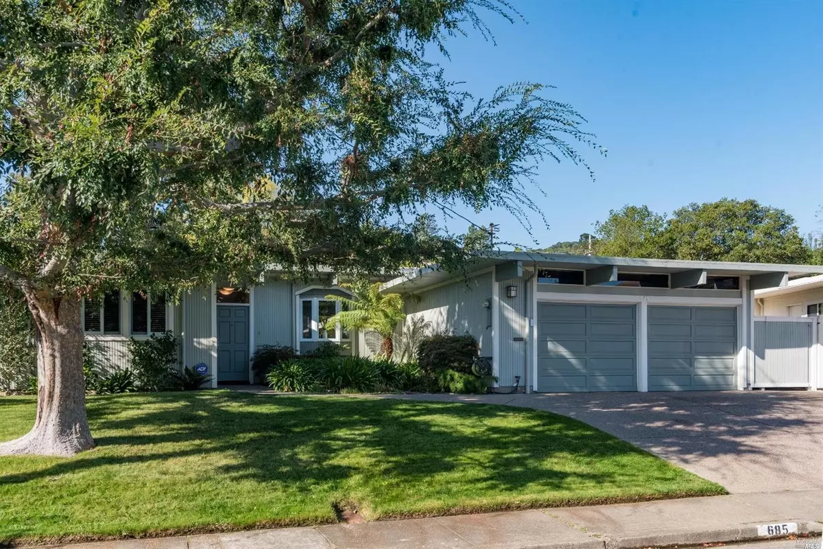 San Rafael, CA 94903,685 Barberry LN