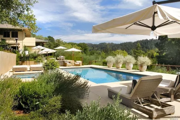 3341 Parker Hill RD, Santa Rosa, CA 95404