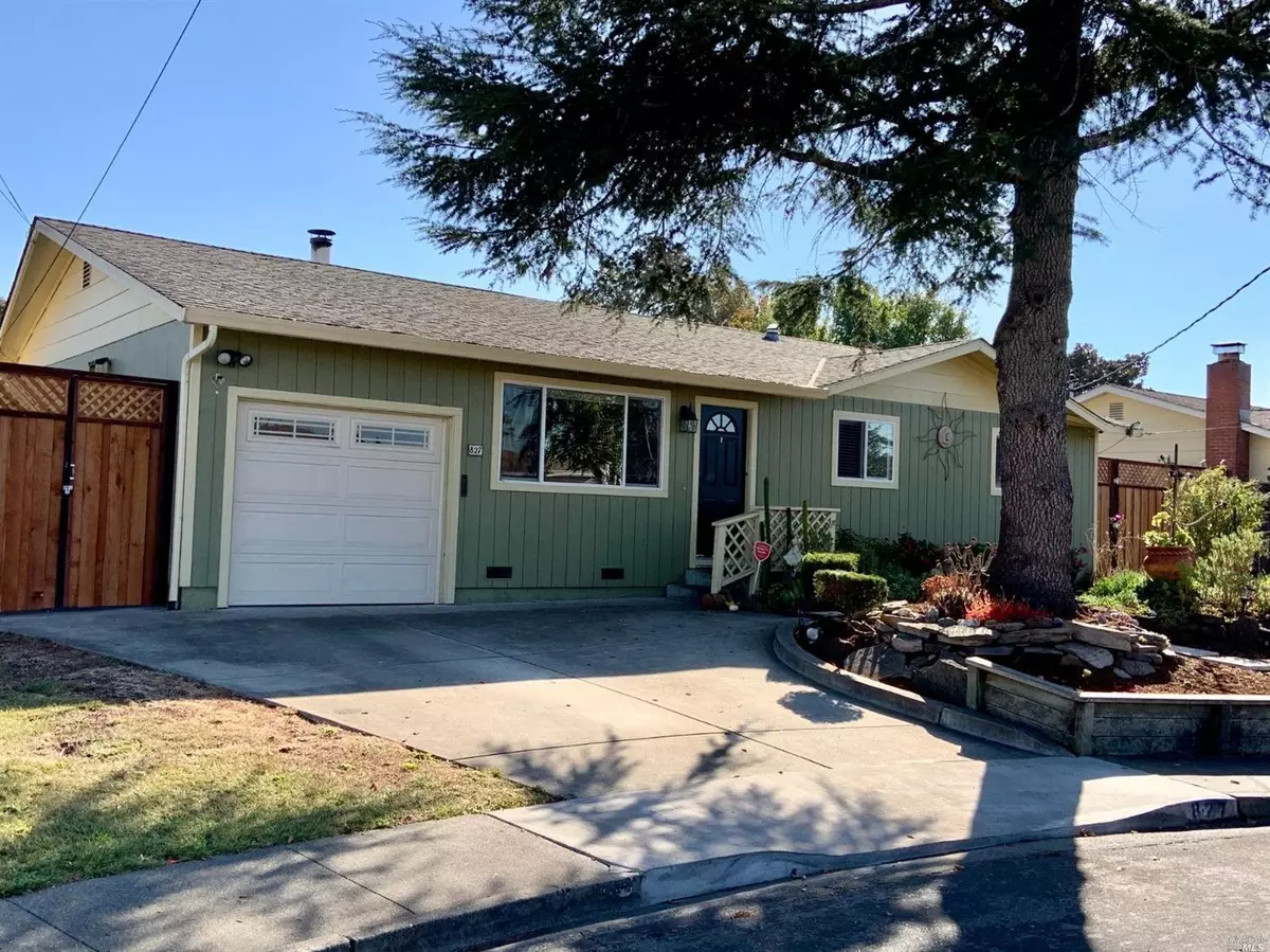 Rohnert Park, CA 94928,827 Bernice AVE