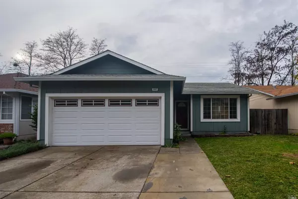 1067 Agnes CT, Santa Rosa, CA 95401