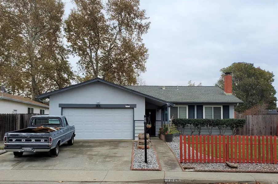 2048 Cormorant DR, Fairfield, CA 94533