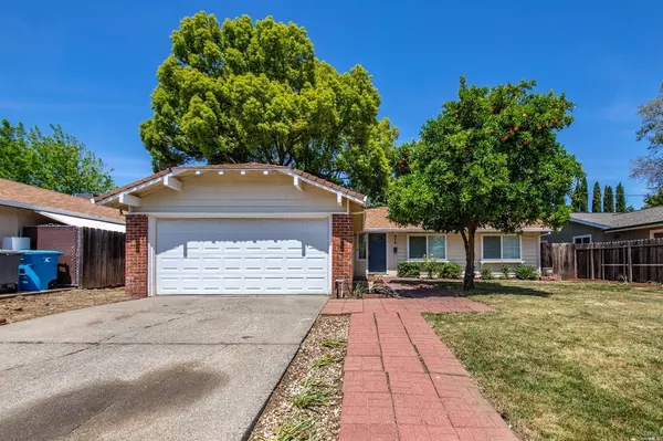 470 Cottonwood ST, Vacaville, CA 95688