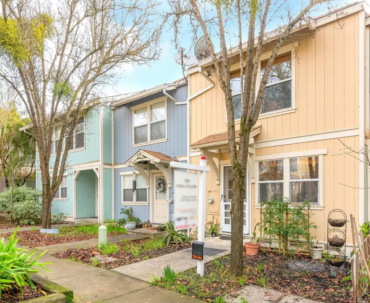 Santa Rosa, CA 95404,306 Taylor View DR