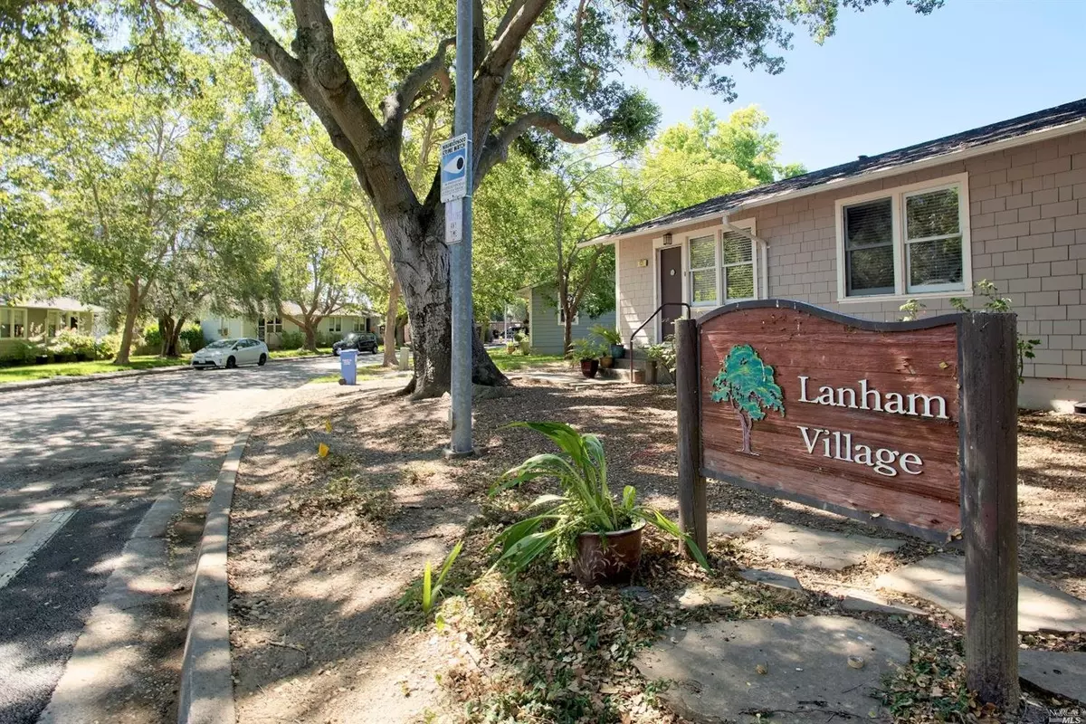 Novato, CA 94949,4 Lovejoy WAY