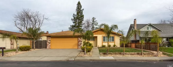 160 Clark WAY, Vacaville, CA 95687