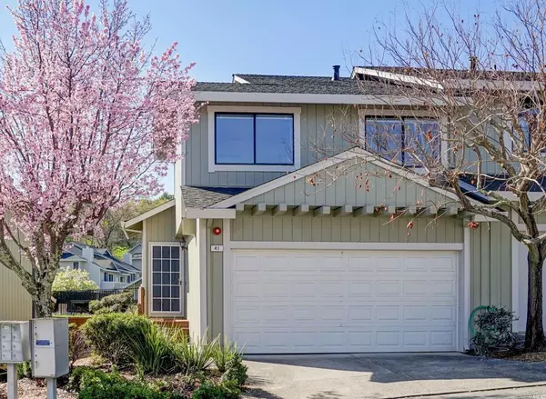 41 Cedarwood LN, Novato, CA 94947