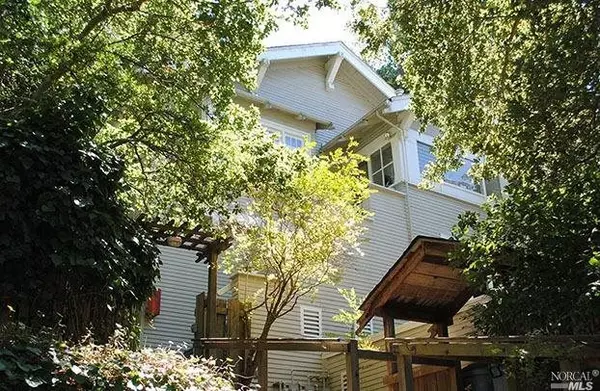 107 Stadium AVE, Mill Valley, CA 94941