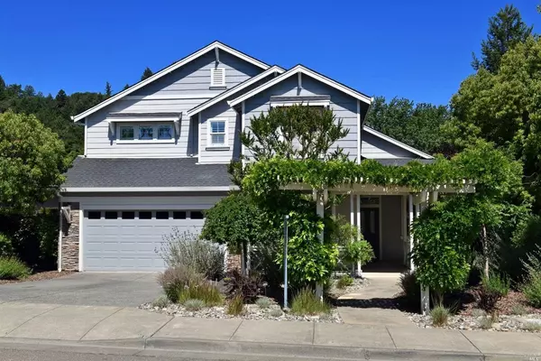 310 Elbridge AVE, Cloverdale, CA 95425