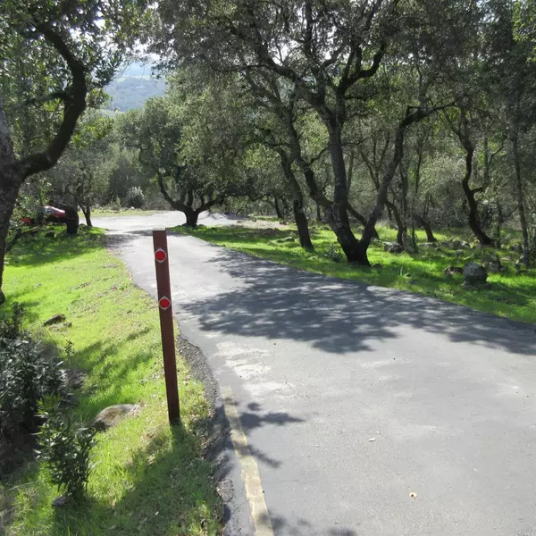 2904 Bardy RD, Santa Rosa, CA 95404