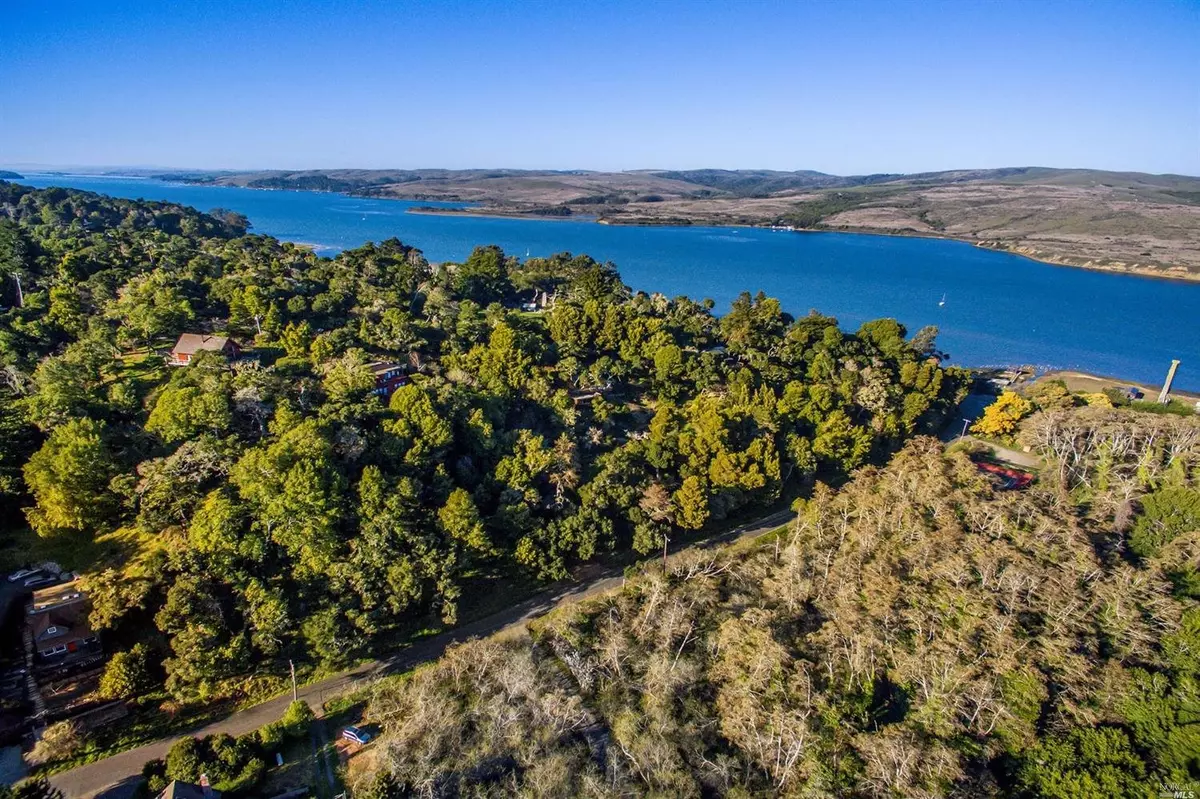 Inverness, CA 94010,88 Vision RD