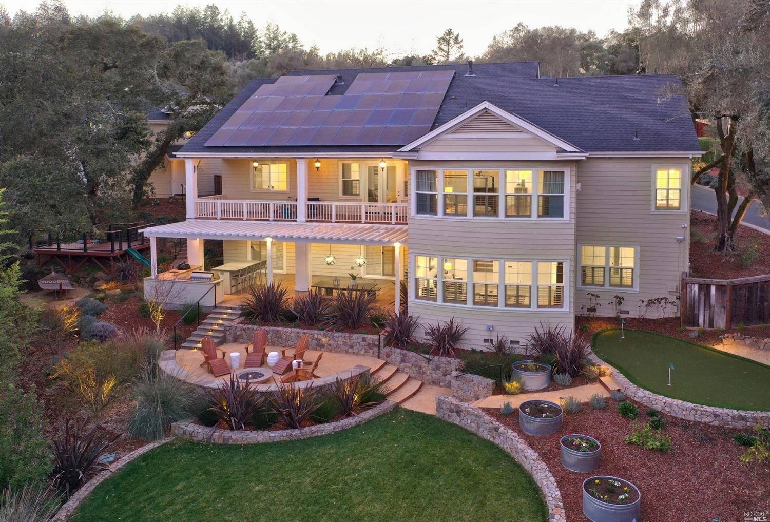816 Olive Glen CT, Santa Rosa, CA 95404