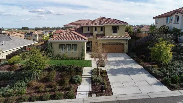 407 Peacock WAY, Vacaville, CA 95688