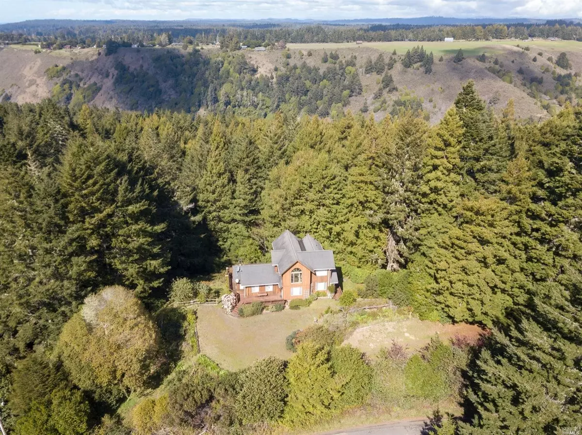 Elk, CA 95432,1761 Cameron RD