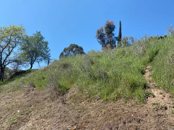 3648 Foothill DR, Lucerne, CA 95458