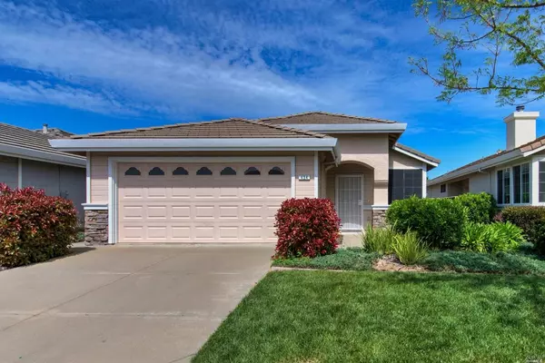 454 Mandarin CIR, Vacaville, CA 95687