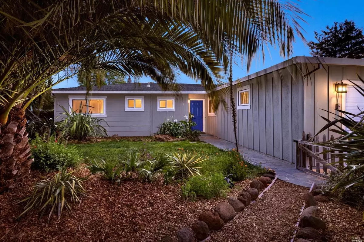 Petaluma, CA 94954,1 Alta DR