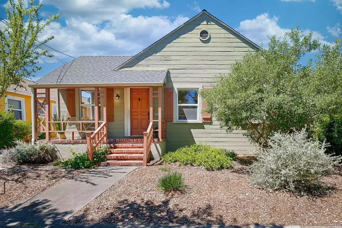 Santa Rosa, CA 95404,825 King ST