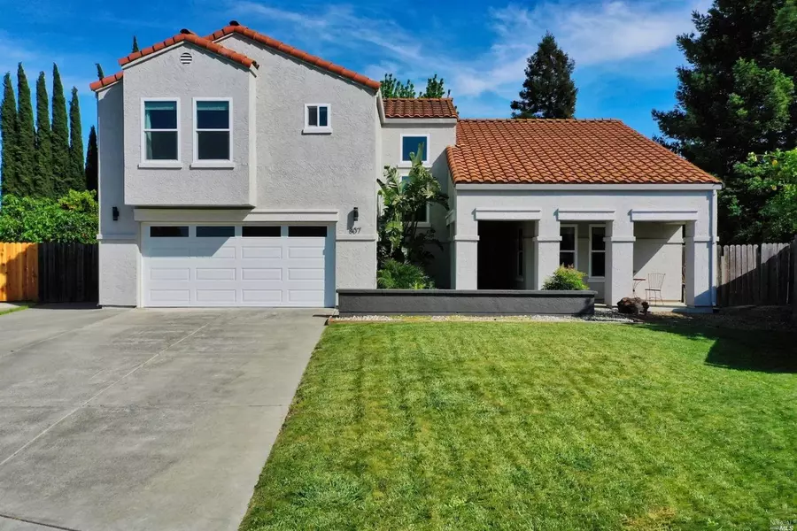 807 Morgan CT, Vacaville, CA 95687