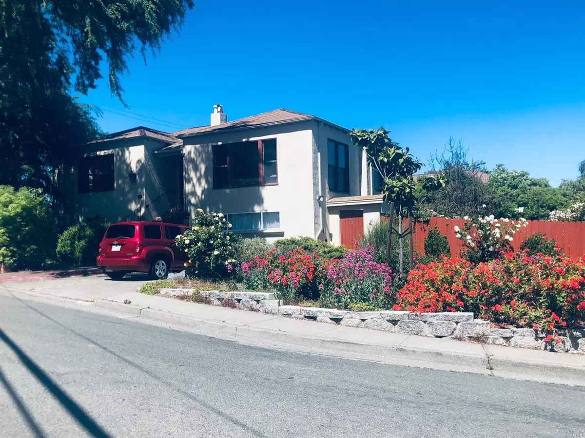 Vallejo, CA 94590,204 Mountain View AVE