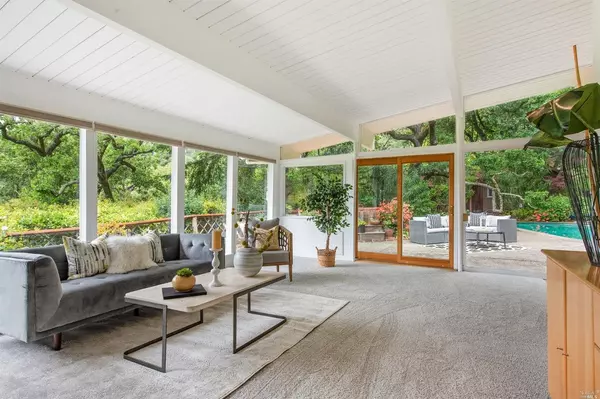 10 Quail WAY, San Anselmo, CA 94960