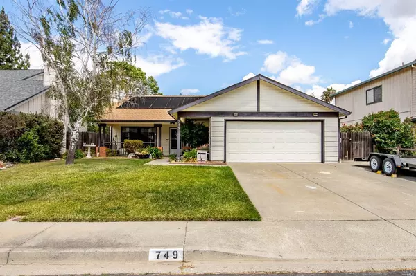 749 Saddle Horn TRL, Vacaville, CA 95687