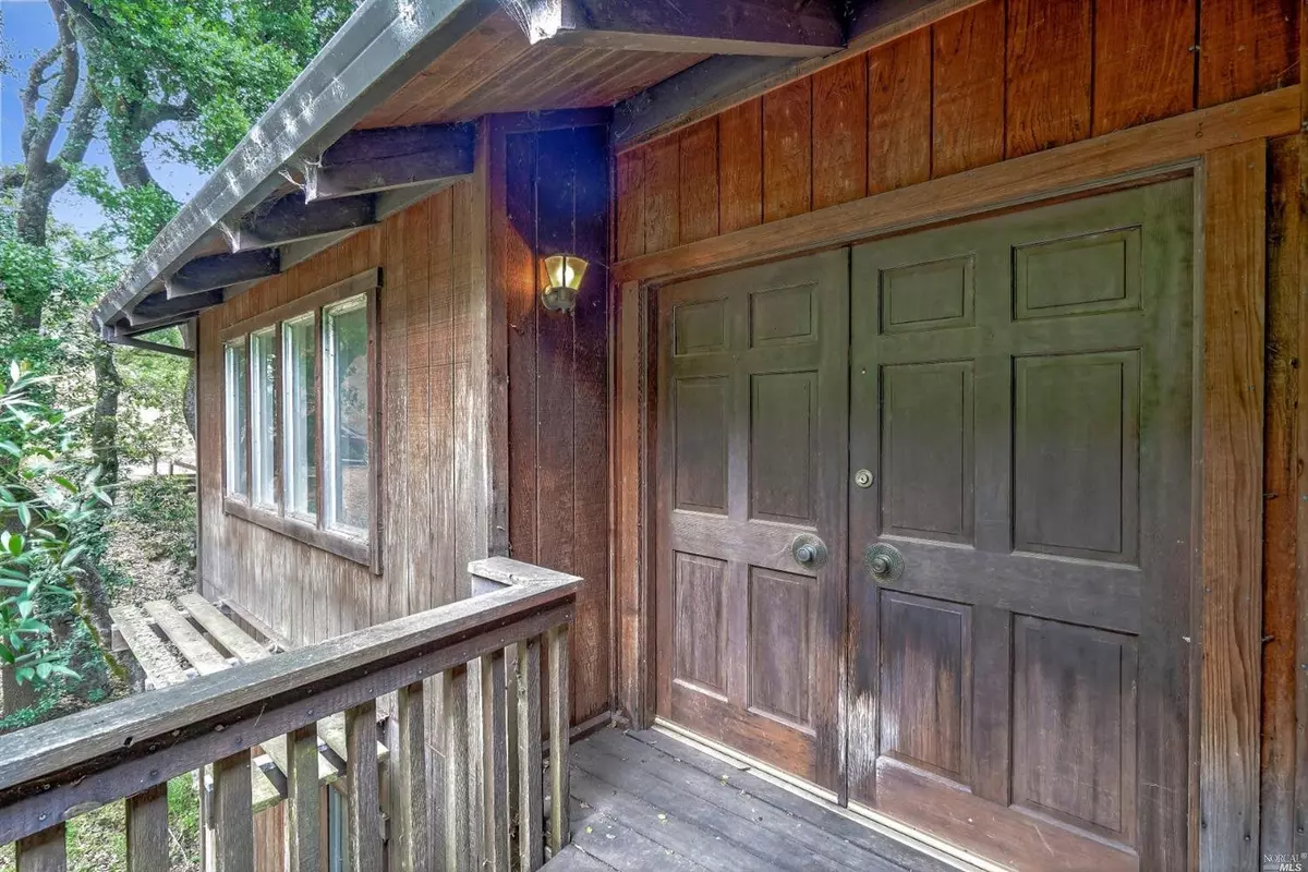 Corte Madera, CA 94925,2 Pleasant AVE