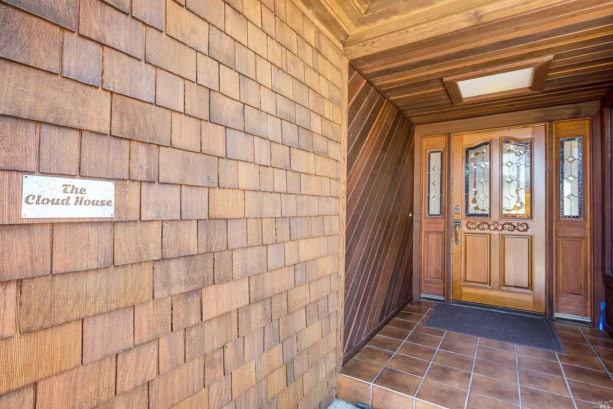 St. Helena, CA 94574,2201 Barnett RD